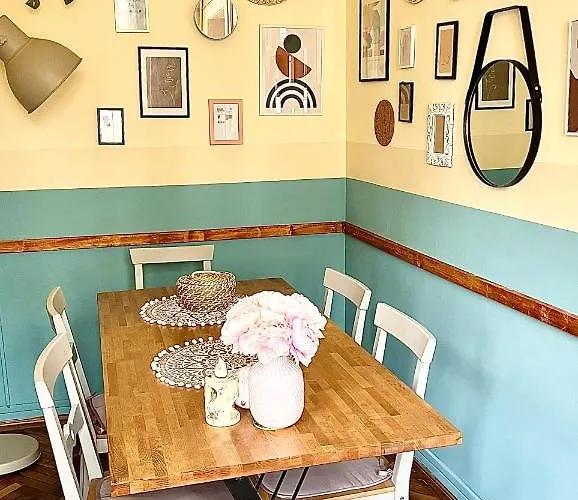 Zen Hostel By Central Market