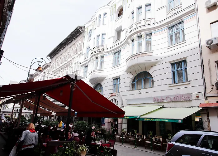 Pop Up s - DowntownHostel